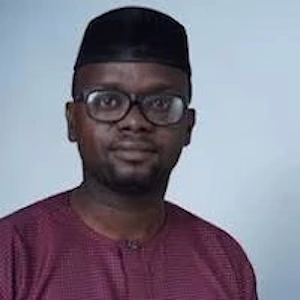 Dr Adeyeye David